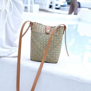Casual Straw Shoulder Straw <b>Bag</b> Women's Street Trend Mobile Phone <b>Bag</b> Personality Hand Woven <b>Beach</b> <b>Bag</b> - Product Image 5