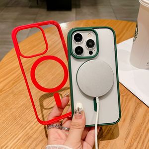 Custodia Magnetica Wireless <span class=keywords><strong>Arancione</strong></span> in Acrilico per <span class=keywords><strong>iPhone</strong></span> 17, 16, 15, 14, 13, 12 Pro Max, Confezionata in Sacchetto OPP - Product Image 2