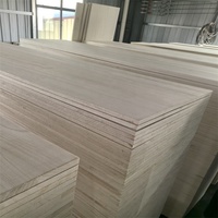 Planches de bois de paulownia naturelles 4*8 pieds, planches de bois massif pour la décoration intérieure