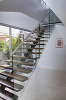 Escalier en colimaçon moderne en acier inoxydable personnalisé pour intérieur, escalier métallique de haute qualité pour salon, prix raisonnable BOSI