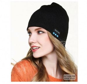 Gorro de punto Bluetooth inalámbrico musical unisex para exteriores de invierno con linterna frontal integrada, ideal para imagen empresarial. - Product Image 4
