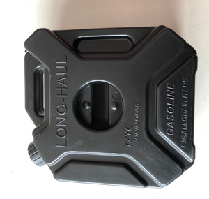 Réservoir de carburant en plastique de <span class=keywords><strong>camping</strong></span> tout-terrain 15L Tambour de stockage d'eau de <span class=keywords><strong>jerrican</strong></span> positionné à l'arrière <span class=keywords><strong>pour</strong></span> l'utilisation de voiture de camion de SUV - Product Image 4