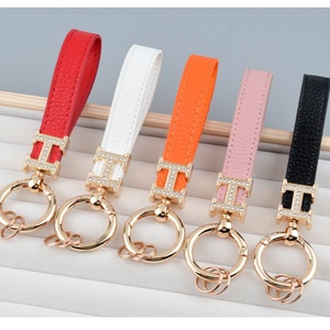 Double M <b>Leather</b> Car Keychain Fashion Simple Motorcycle <b>Key</b> <b>Chain</b> Alloy Metal Small Pendant Anti-Drop Bag Waist Hanging for - Product Image 6