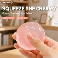 TONGXIN Vente en gros Boule souple en huile de coco Faite à la main Jouet à presser à récupération lente Anti-stress Fidget Sensoriel de bureau Personnalisé OEM