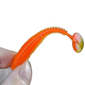 เหยื่อตกปลาแบบนิ่ม หางรูปตัว T สำหรับตกปลาในน้ำจืด เหยื่อตกปลาแบบนิ่ม รูปหนอน สีส้ม ขนาด 120 มม. - Product Image 1