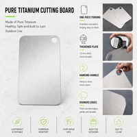 Planche à découper légère en titane pur, planche à découper portable de qualité alimentaire pour le camping en plein air avec trou de suspension
