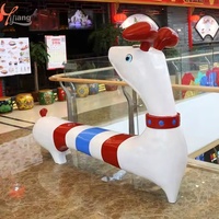 Sculpture 3D personnalisée en résine Chaise de relaxation créative en forme de chien en fibre de verre pour les loisirs de plein air et les centres commerciaux