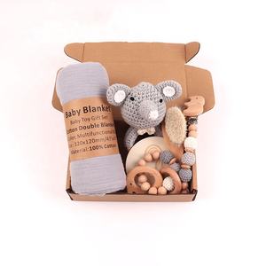 Set Perlengkapan Bayi Baru Lahir 6 Pcs, Kotak Hadiah Satu Bulan, Perlengkapan Mandi, Rattle, Mainan Gigitan Bayi - Product Image 2