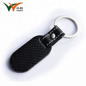 Vente en gros d'usine, porte-clés en cuir personnalisé, porte-clés en métal PU, fibre de carbone pour hommes - Product Image 2