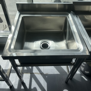 Victory Kitchen Commercial Catering Equipment Fregaderos simples y dobles de acero inoxidable para hoteles y restaurantes - Product Image 4