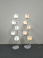 Lampe de chemin LED en fer forgé avec fleurs en cristal – Décoration pour scène de mariage et allée