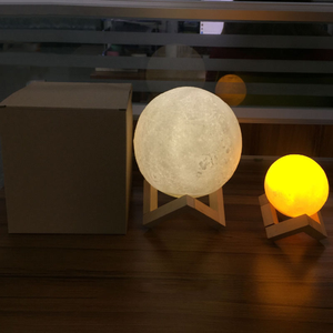 AGQ 8CM entrega rápida 3 <span class=keywords><strong>Color</strong></span> recargable cambio lámpara de luna 3D luna lámparas de luz - Product Image 4