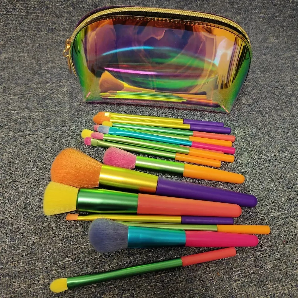 HMU Wholesale 15 Pcs Makeup Brush Private Label Kids Cosmetics Brush High Quality Rainbow Colorful Makeup Brush Set With Bag