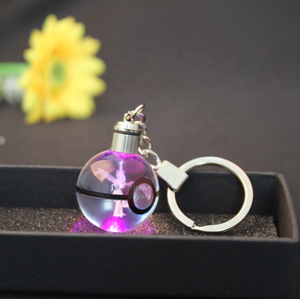 30mm Pha lê Pokeball <span class=keywords><strong>keychain</strong></span> thiết kế K9 bóng với ánh sáng dẫn cho món quà lưu niệm trẻ em Quà tặng - Product Image 1