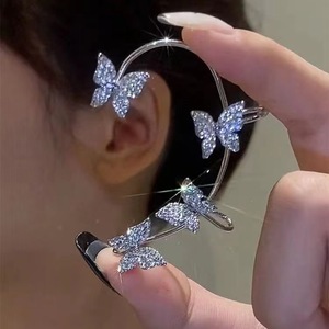 Clip d'<span class=keywords><strong>oreille</strong></span> papillon en or et argent avec cristaux pour femme, style coréen, orné de zircons brillants et de strass, manchette d'<span class=keywords><strong>oreille</strong></span> papillon - Product Image 1