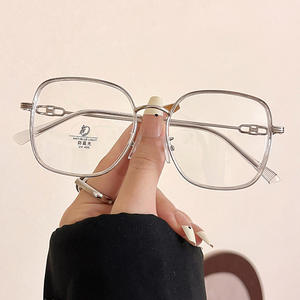 Nuevas Gafas con Marco Rectangular TR90 Anti Luz Azul, Marco Completo Unisex, Lentes AC con Protección UV, Diseño Irregular X1-23044 - Product Image 4