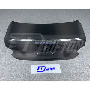 Ahora en stock: Tapa de maletero trasera de fibra de carbono ligera estilo M2 Factory para BMW G87 M2 de alta calidad - Product Image 3