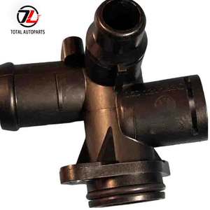 Pipa Air Mesin Flensa Pendingin Pipa Air OEM 06D121133C 06D 121 133 C untuk Au-di A4 S4 - Product Image 1