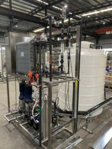 Système d'eau industriel 1000LPH RO/<span class=keywords><strong>DI</strong></span> avec moteur PLC de récipient à pression de pompe 220V-Garantie 1 an Unité d'eau ultra-pure - Product Image 6