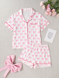 Set <span class=keywords><strong>Pigiama</strong></span> <span class=keywords><strong>Estivo</strong></span> Personalizzato ODM, Comodo e Traspirante, in Maglia Morbida <span class=keywords><strong>con</strong></span> Motivo a Farfalla, Top <span class=keywords><strong>con</strong></span> Colletto a Risvolto e <span class=keywords><strong>Bottoni</strong></span>, Pantaloncini Elasticizzati - Product Image 2