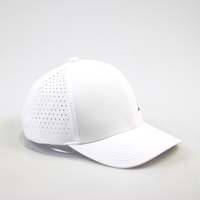 Chapeaux de golf personnalisés à 6 panneaux avec logo brodé Polyester imperméable perforé au laser Style sportif Motif de fruits Tissu éponge en jersey