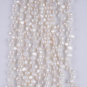 Promotion de collier semi-fini en perles d'eau douce blanches et roses baroques de 5-6 mm avec trou de tête, vente en gros à Zhuji - Product Image 1