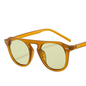 Gafas <span class=keywords><strong>De</strong></span> <span class=keywords><strong>Sol</strong></span> <span class=keywords><strong>De</strong></span> alta calidad para mujer, <span class=keywords><strong>lentes</strong></span> polarizadas redondas, montura pequeña, unicolor - Product Image 6