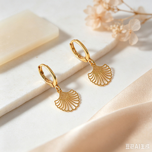 Pendientes botánicos Art Deco al por mayor con diseño de pétalos calados para piel sensible, pendientes colgantes en forma de lágrima con tarjeta minorista, tono <span class=keywords><strong>oro</strong></span>, arete - Product Image 3
