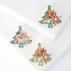 Broche de árbol de Navidad con diamantes de imitación, con estrella en la parte superior y motivos florales, para solapa de abrigo de <span class=keywords><strong>hombre</strong></span> y mujer, 41x40mm, 3 colores - Product Image 2