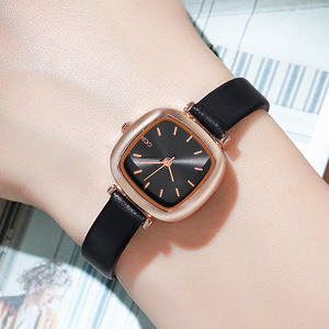 Reloj cuadrado de oro rosa para mujer, correa de cuero beige, esfera con efecto rayos de sol, elegante reloj de pulsera de cuarzo - Product Image 4