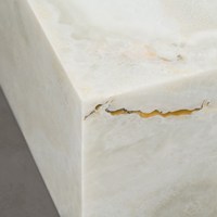 SH STONE Custom Naturstein Sockel Modern Decor Lounge Massive Couch Wohnzimmer möbel Würfel Weiß Onyx Marmor Couch tisch