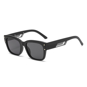 Occhiali da <span class=keywords><strong>Sole</strong></span> Unisex Stile Street Square con Montatura Completa, Protezione UV400, Leggeri e Anti-Radiazioni - Product Image 1