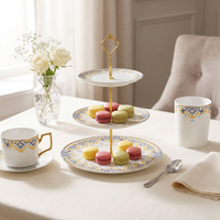 Assiettes de Dîner en Porcelaine Bleue à Motifs Floraux, Vente en Gros Direct Usine, Service de Table Vintage Style Italien en Porcelaine Fine Personnalisable