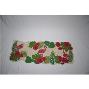 Camino de Mesa Bordado de Calidad de Exportación para Mesa de Comedor, para el Hogar, Cocina y Eventos, Disponible al Mejor Precio del Mercado - Product Image 1