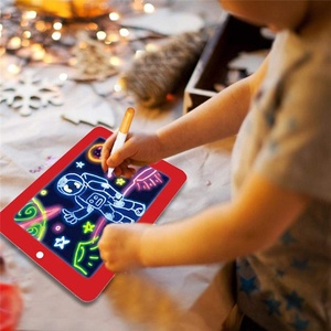 Tablero de escritura LED fluorescente para niños, almohadilla de dibujo mágico con luz - Product Image 3