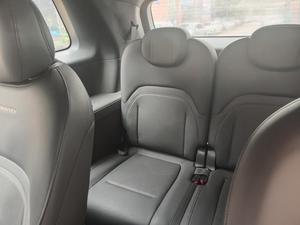 <span class=keywords><strong>Epi</strong></span> 008 210 Max EREV 2024 Usado, SUV de 6 Plazas, Gran Autonomía, Coche Familiar, Listo para Exportación, Dorado sobre Negro - Product Image 6