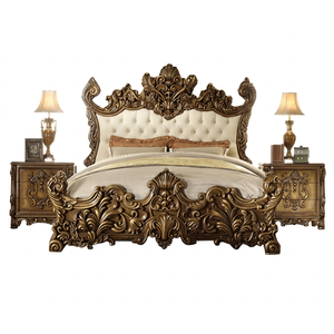 Estructura de Sofá Cama Doble de Cuero Italiano de Lujo Antiguo, Juego de Muebles de Dormitorio King de Diseño Francés Real - Product Image 1