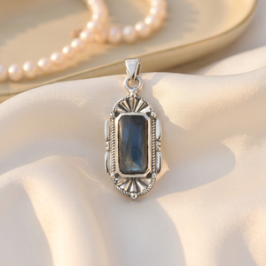 Nuevo Colgante de Piedras Preciosas Estilo Vintage para Mujer, Chapado en Oro de 18K, Plata de Ley 925, Diseño de Alas, Joyería Cristiana de Graduación - Product Image 2