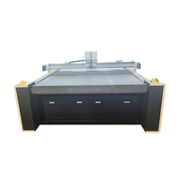Cortadora Automática CNC Digital con Cuchilla Oscilante para Láminas de Neopreno, Goma, Espuma, Trajes de Buceo, Juntas y Almohadillas Protectoras