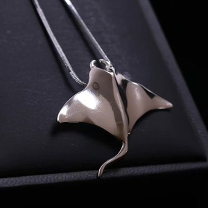 Fabrik-Großhandel 925 Silber Seeanhänger für Damen, luxuriöses Design für Amerika, Mantarochen-Anhänger - Product Image 1