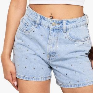 Shorts en jean cloutés style décontracté pour femme, taille haute, ornés de strass, best-seller - Product Image 1