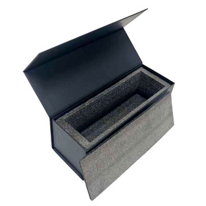 Sang trọng cứng nhắc từ hộp quà tặng bao bì với EVA bọt chèn biểu tượng tùy chỉnh chai rượu vang vận chuyển trọn gói cho đồ uống nước giải khát - Product Image 1