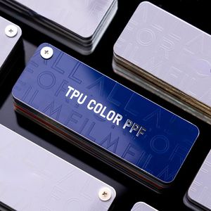 Película Protectora de TPU con Recubrimiento Nano para Aplicación en Seco/Húmedo, 1.52*2m/Rollo, Cambio de Color Verde Arcoíris Esmeralda, Autoregenerable, para Protección de Automóviles - Product Image 6