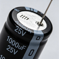 Condensateur à faible fuite 1000uF-25V-13x21mm 13x21mm 25V DC pour l'électronique grand public