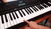 Competitive Price Yamahas PSR E273 Portable 61 Keys Digital Electronic Organ Keyboard Musical Instrument for Beginner