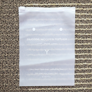 Sacs à vêtements givrés personnalisés avec <span class=keywords><strong>fermeture</strong></span> <span class=keywords><strong>éclair</strong></span>-<span class=keywords><strong>Acheter</strong></span> sac d'emballage de vêtements - Product Image 3