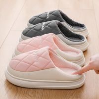 Pantoufles d'intérieur en PVC chaudes, imperméables, à semelle épaisse, à prix avantageux