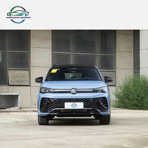 <span class=keywords><strong>TIguan</strong></span> <span class=keywords><strong>2021</strong></span> SUV <span class=keywords><strong>4x4</strong></span> 4.1-6L Essence atmosphérique manuelle Sièges en cuir électriques Toit ouvrant Émissions Euro VI Gauche R16 4 Airbags - Product Image 3