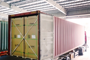 แผงเซลล์แสงอาทิตย์690W 700วัตต์720วัตต์700wp 700W 710W ขายส่งสำหรับเทคโนโลยีใหม่ - Product Image 2