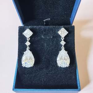 ต่างหูพลอยสี่เหลี่ยมสีเงิน925สำหรับผู้หญิงขายดีเครื่องประดับหินประจำเดือนเกิด - Product Image 3